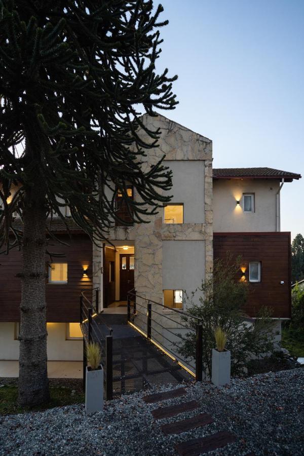 Nbh Lacus Boutique Hotel San Carlos de Bariloche Esterno foto